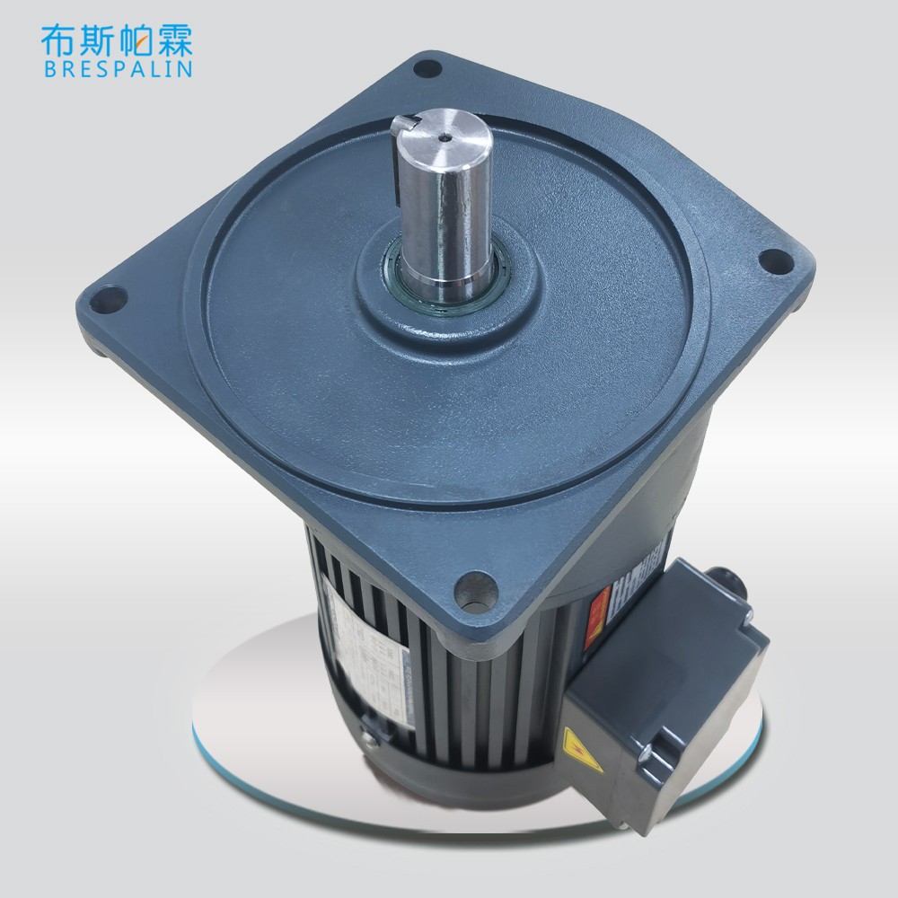 Vertical Speed Reducer Gear Motor Helical Gearbox 3 Phase