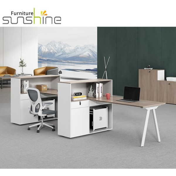 Design de estações de trabalho de escritório em forma de L em cores quentes, mesa de trabalho para funcionários, mesa, móveis de escritório
