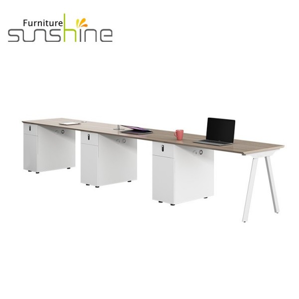 Escritorio de oficina para personal de pie en forma de L, asiento libre, combinación de madera, tabiques de oficina en casa, escritorio de mesa