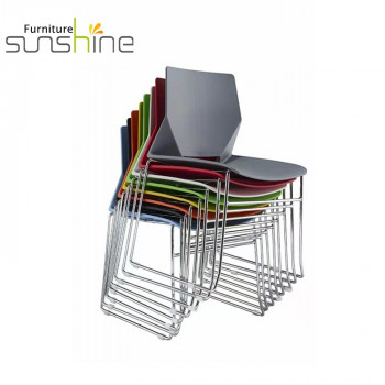 Silla de apilamiento plástica sin brazos moderna de la silla del ocio de los muebles de la industria escolar
