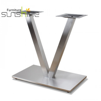 Patas de mesa de acero para comedor modernas, letras bajas moldeables en V para sobremesa rectangular