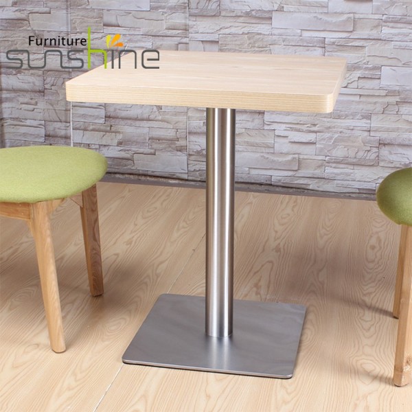 تصميم قاعدة طاولة حديثة من الفولاذ المقاوم للصدأ Mdf طاولة غرفة طعام مع قاعدة فولاذية مطلية بالكروم