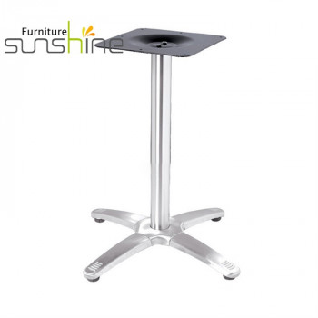 Kaki Meja Logam Aluminium Basis Perak Cerah Tinggi 720 Mm Meja Berdiri Kaki Kaki Untuk Toko Restoran