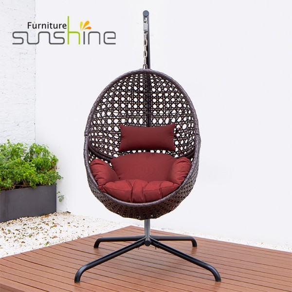Balançoire de chaise d'oscillation d'oeufs en acier de soleil fait sur commande en gros de meubles extérieurs avec le coussin de siège