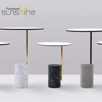 Novo design da mesa central da casa Tampo de mármore e base de metal Mobília da sala de estar Mesa lateral