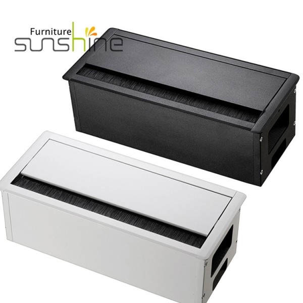डेस्क के लिए सिल्वर एल्युमिनियम एलॉय फंक्शनल बॉक्स एल्युमिनियम ग्रोमेट सॉफ्ट क्लोजिंग फ्लिप अप वायर बॉक्स
