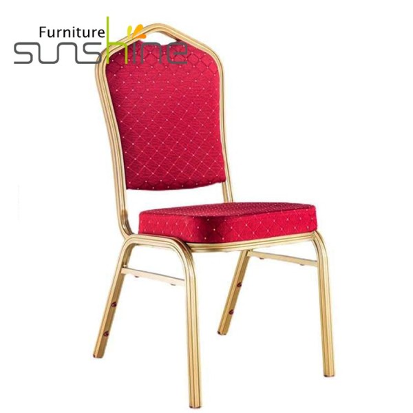 Sedia da banchetto per hotel con schienale alto antico, design impilabile, sedia da banchetto imbottita rossa