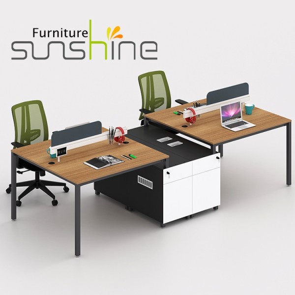 Arbeitstische Möbel CEO Office Executive Schreibtisch aus Holz Großer L-förmiger Tisch mit Seitenschrank