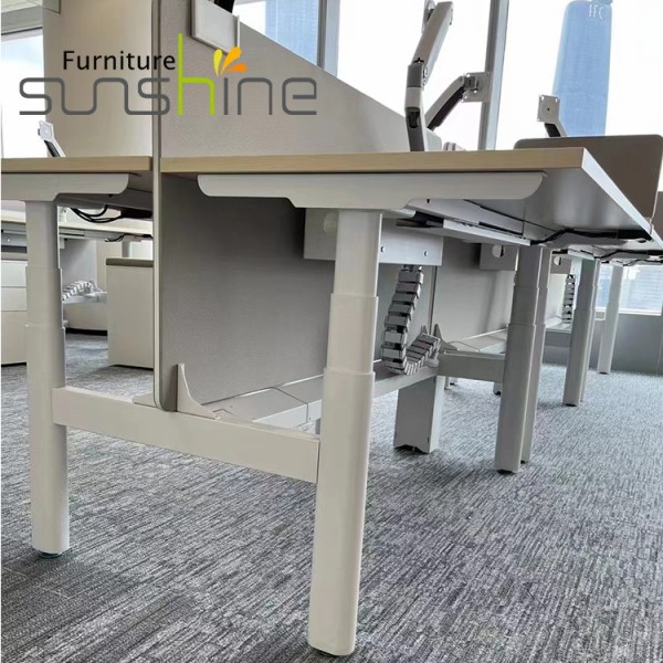 עיצוב חדש למשרד פנים אל פנים שולחן עומד 4 רגליים 3 פלחים 4 מנועים מסגרת שולחן חשמלי מתכווננת