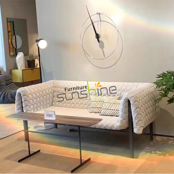 Divano del soggiorno di design moderno, divano a 3 posti, poltrona reclinabile con cuscino in piuma