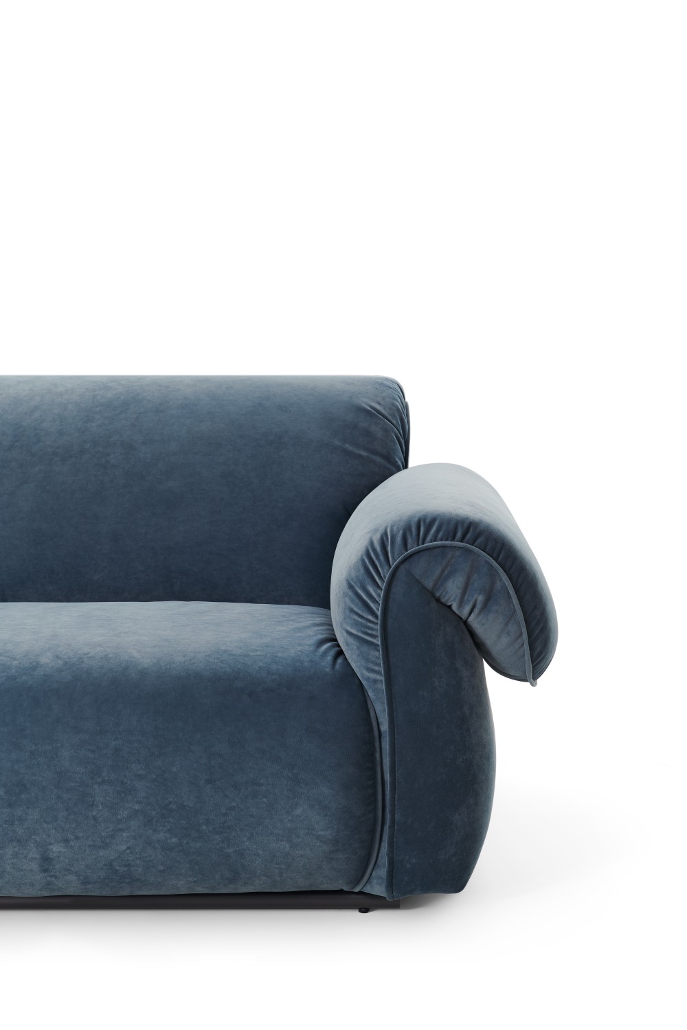 LF299 Sofa
