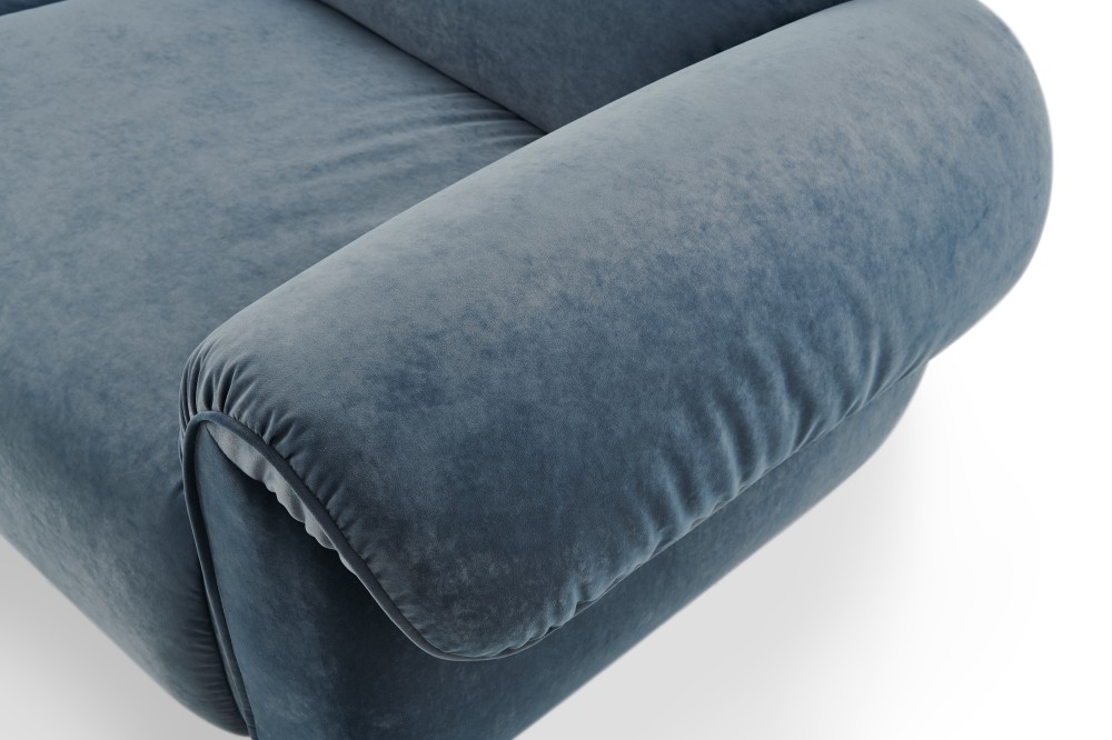 LF299 Sofa