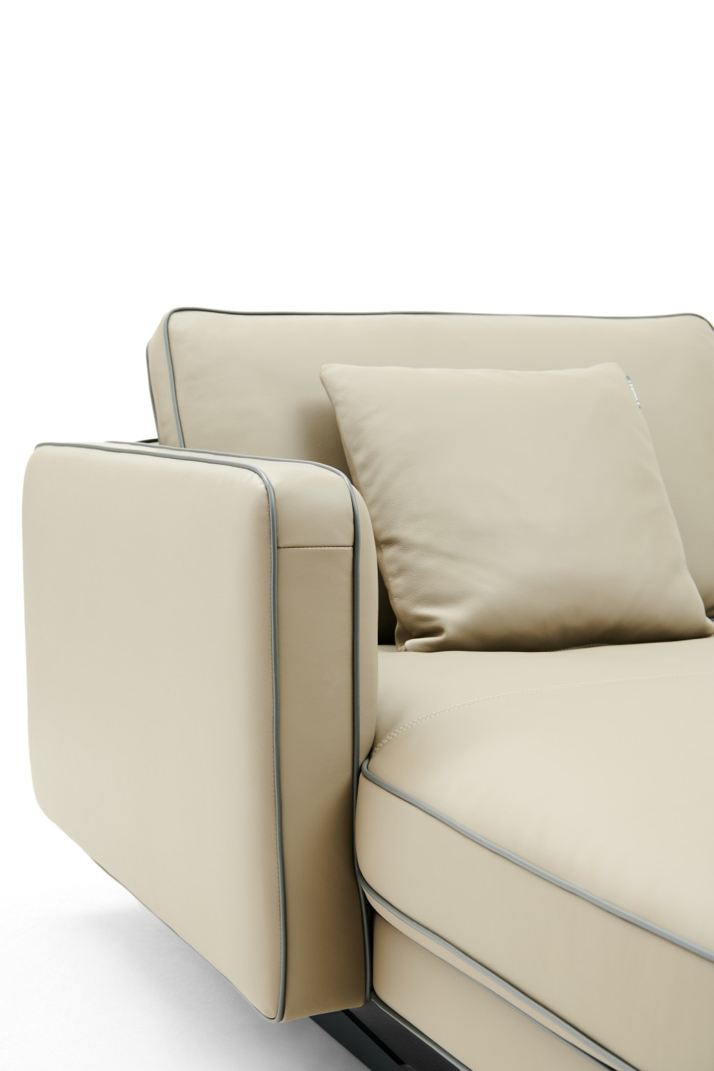 LF252 Sofa