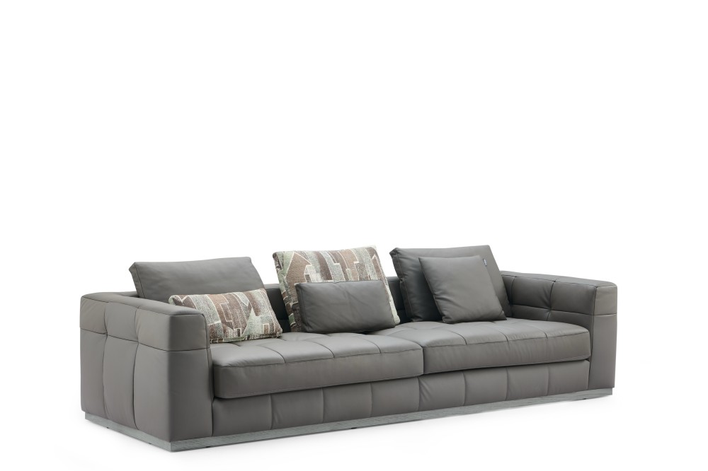 LL108 Divano