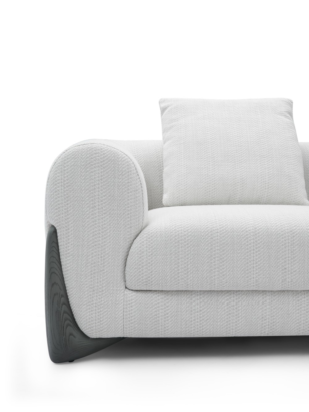 LL131 Sofa