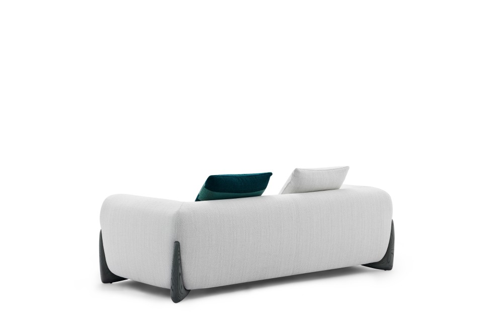 LL131 Sofa
