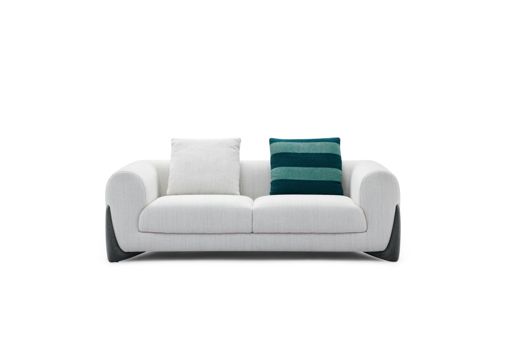 LL131 Sofa