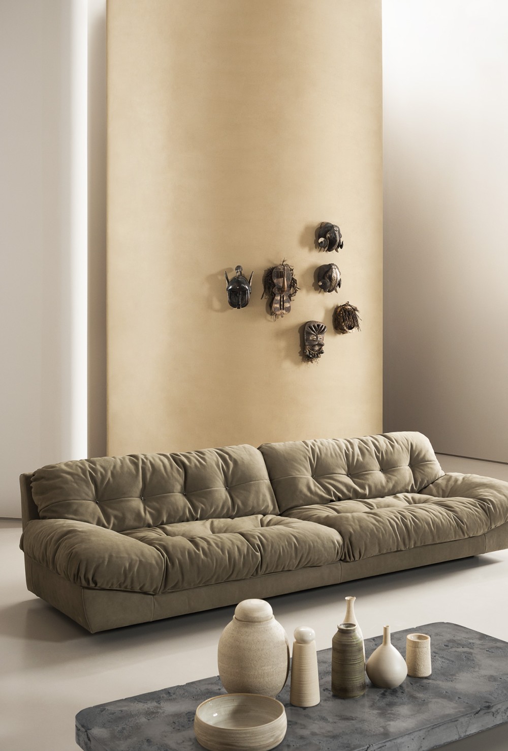 LL122 Sofa