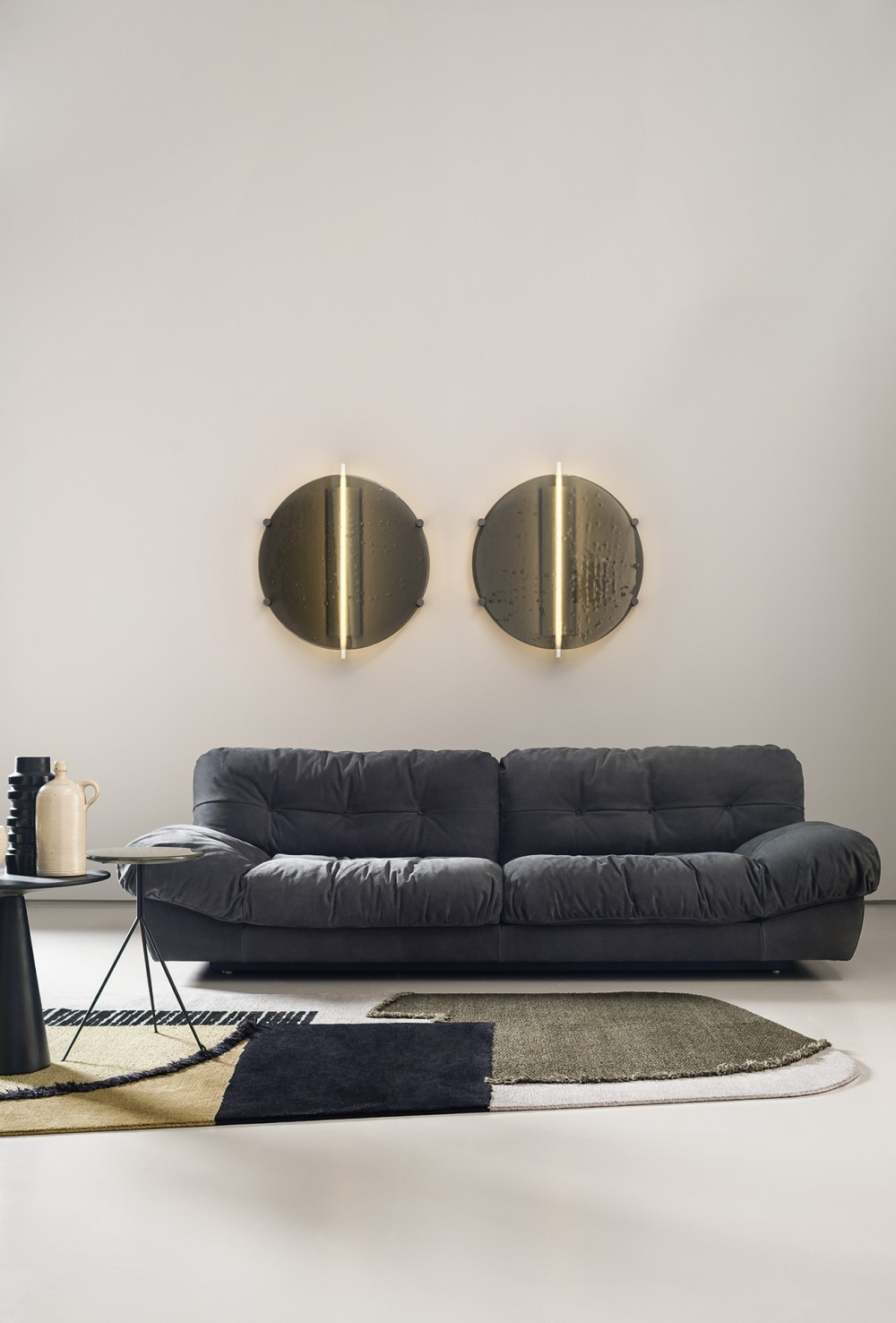 LL122 Sofa