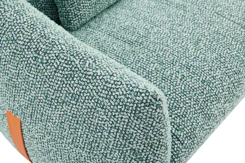 LL133 Sofa