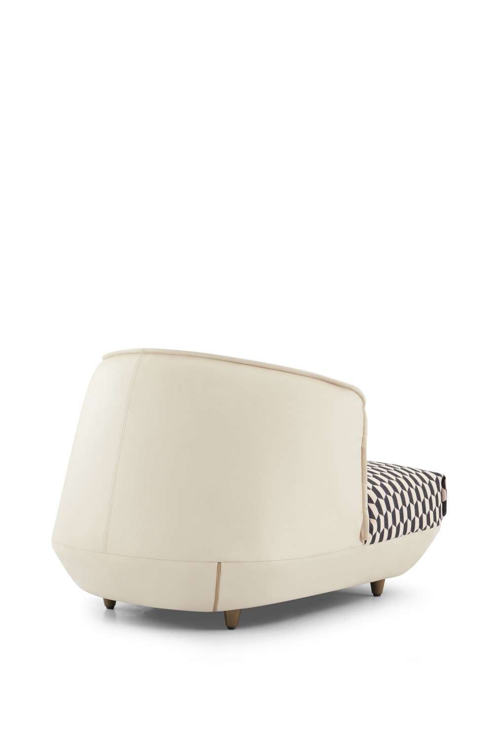 LL126 Sofa
