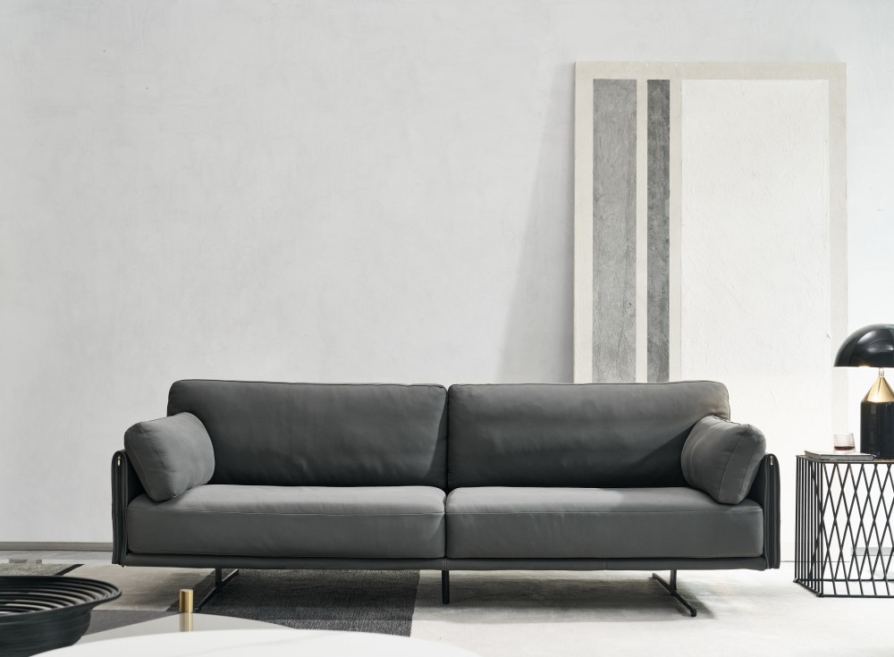 LL146 Sofa