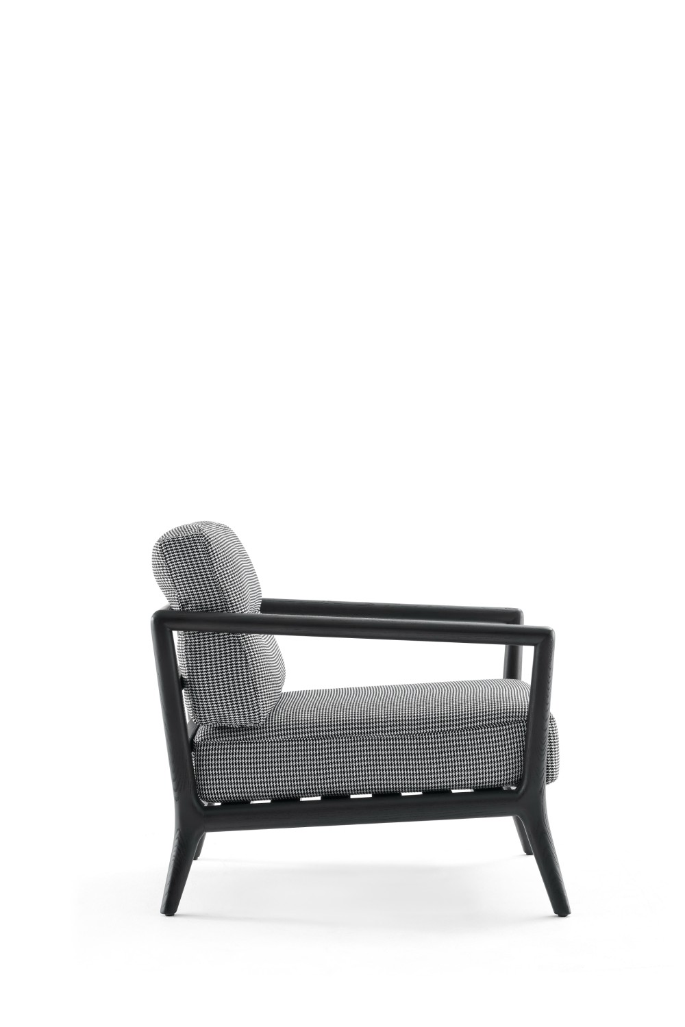 LV81 Armchair