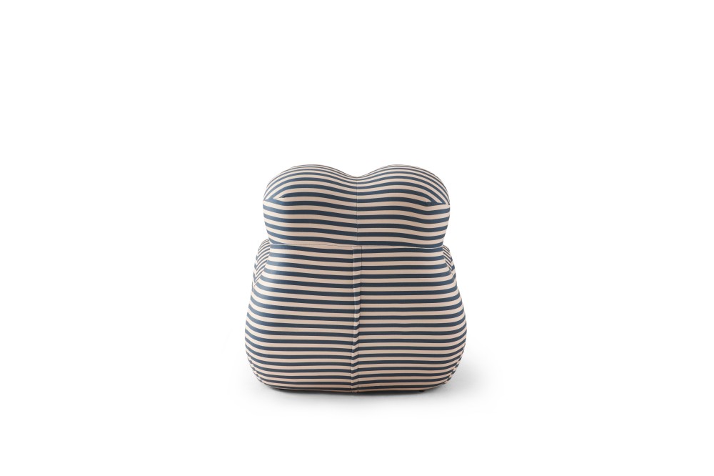 LV109A Armchair