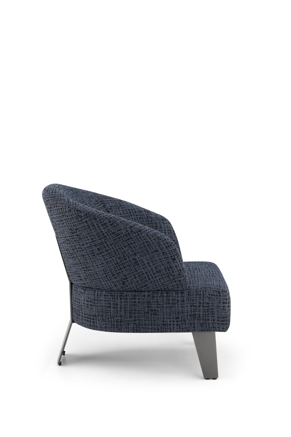 LV135 Armchair