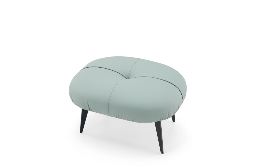 LV153 Armchair