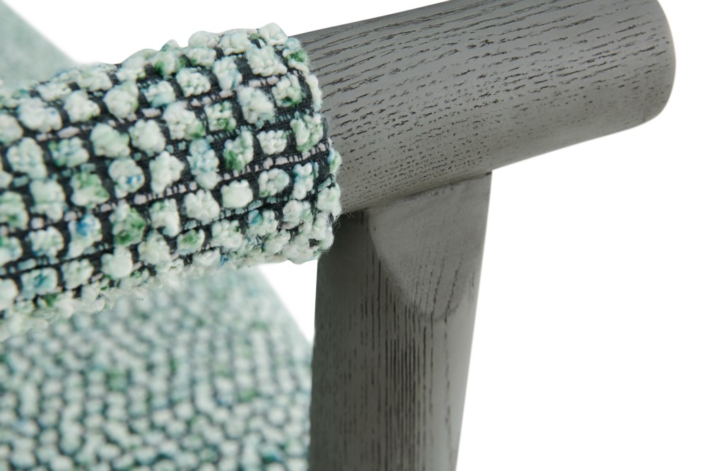 LY23 Armchair