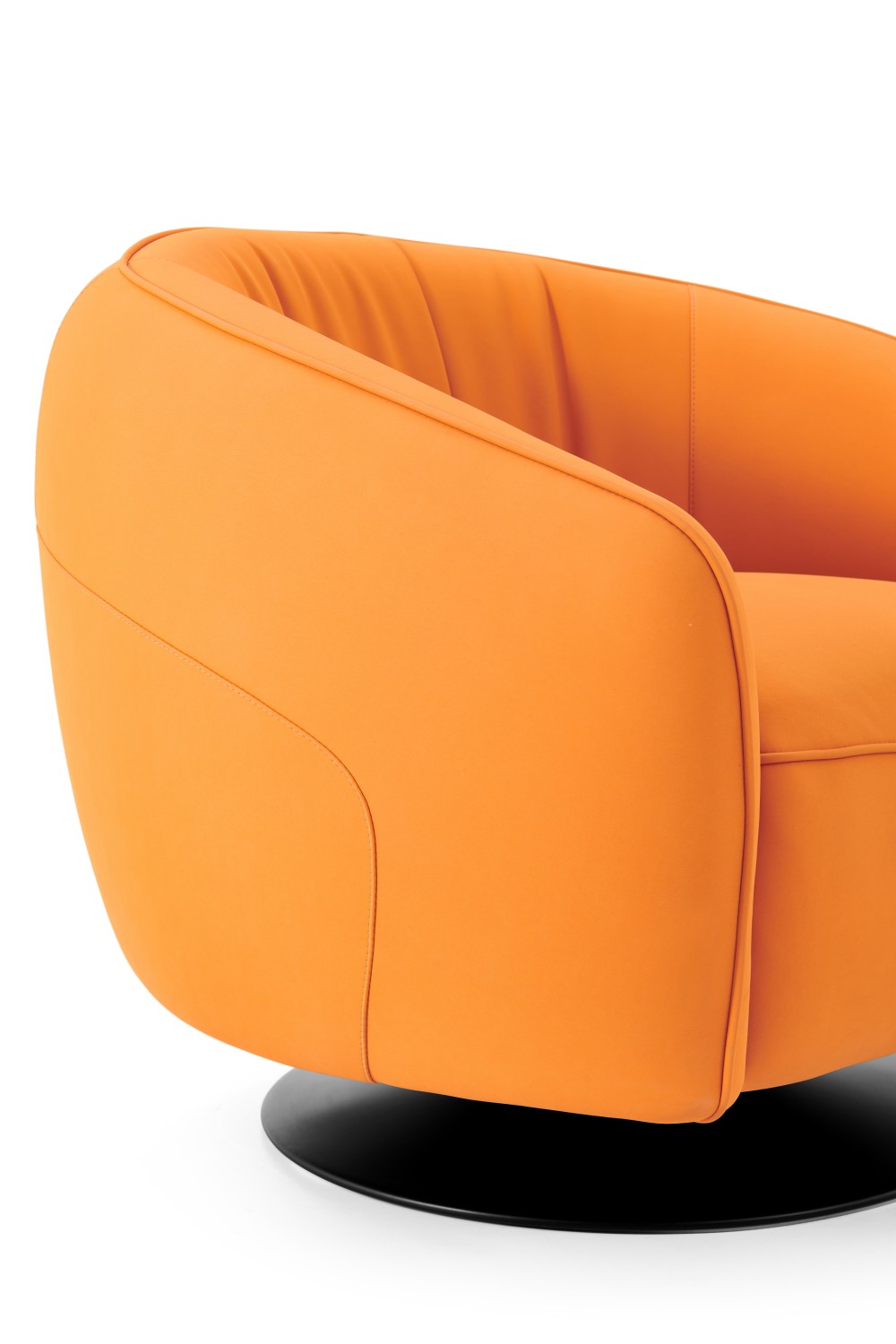 LY42 Armchair