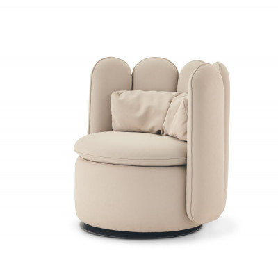 LY117 Armchair