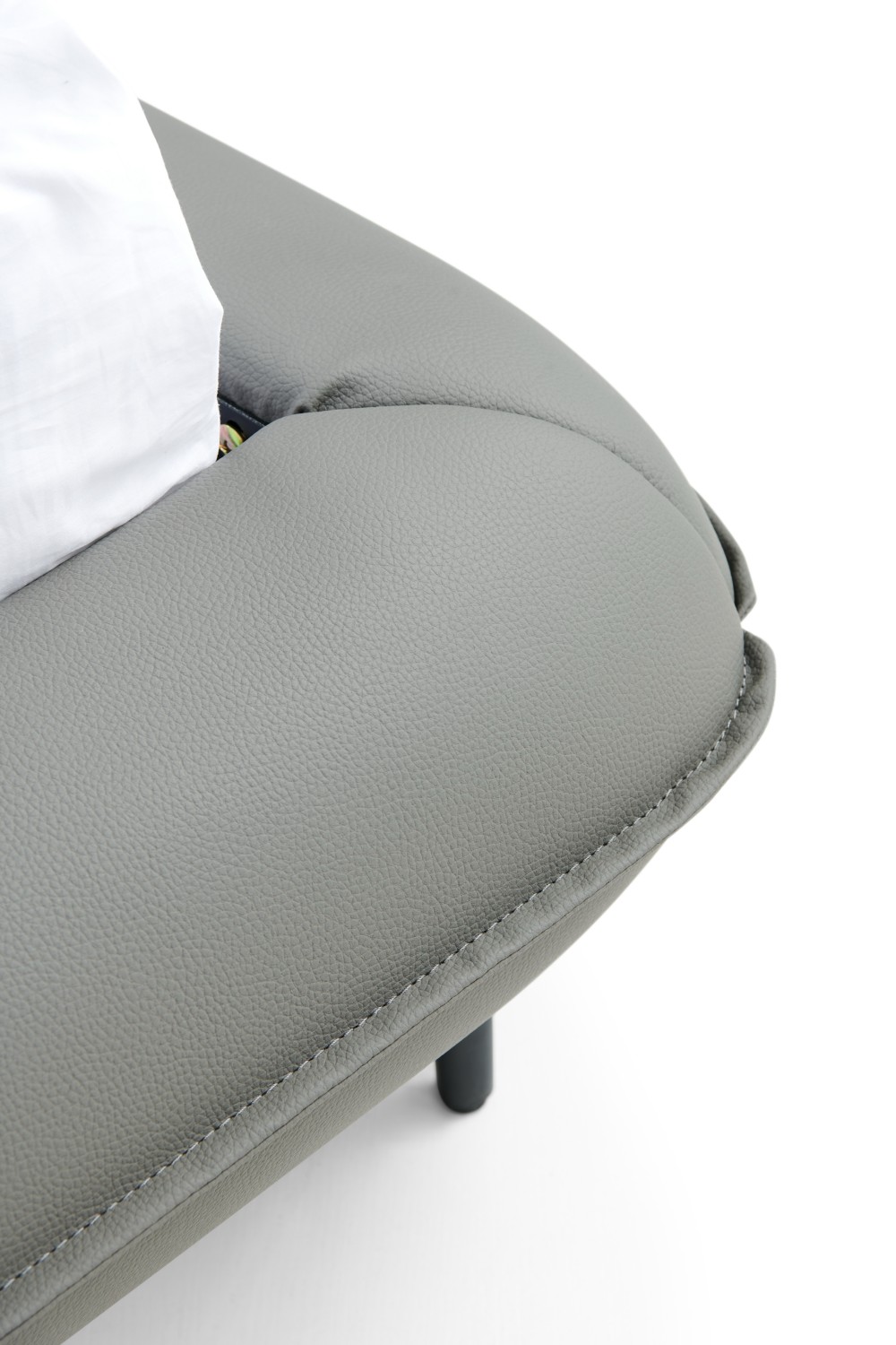 LC609 Letto morbido