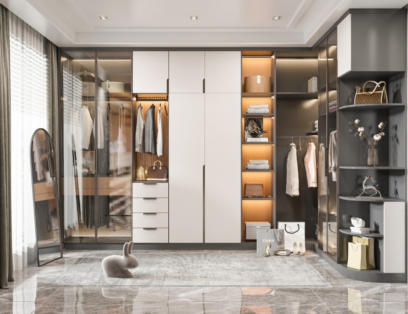 Luxury Custom Walk-In Closet Design