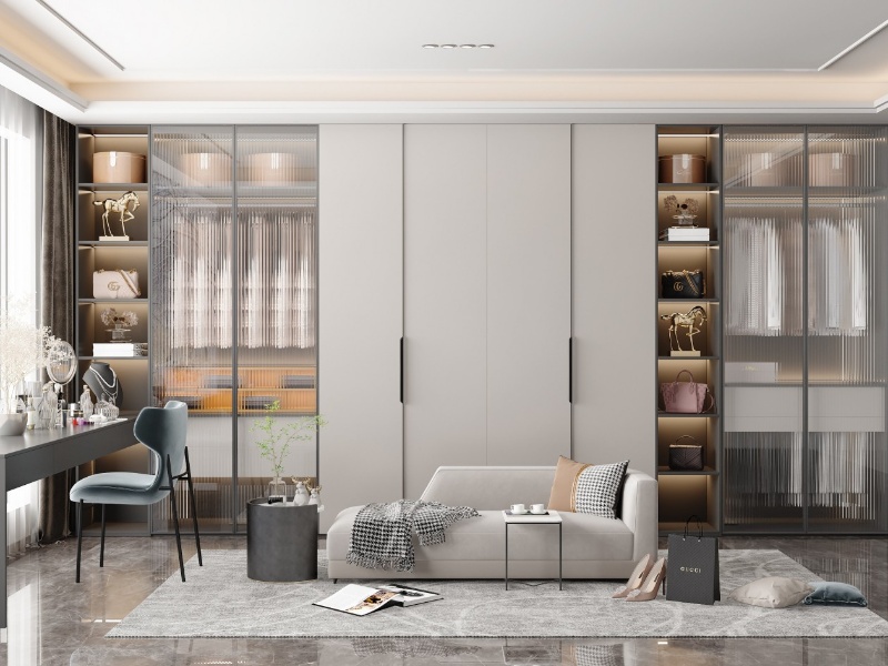Luxury Custom Walk-In Closet Design