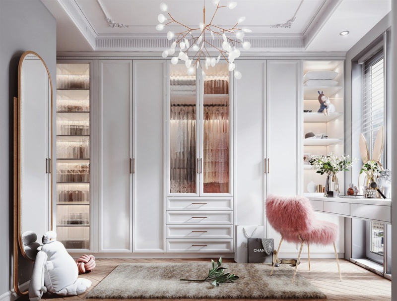 Luxury Custom Walk-In Closet Design